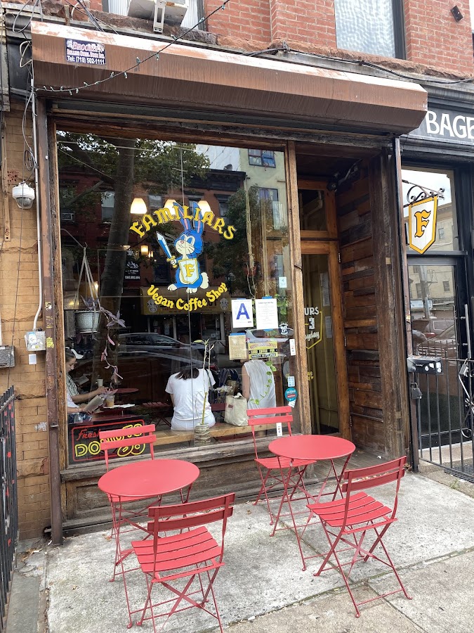 Familiars Bagels & Coffee