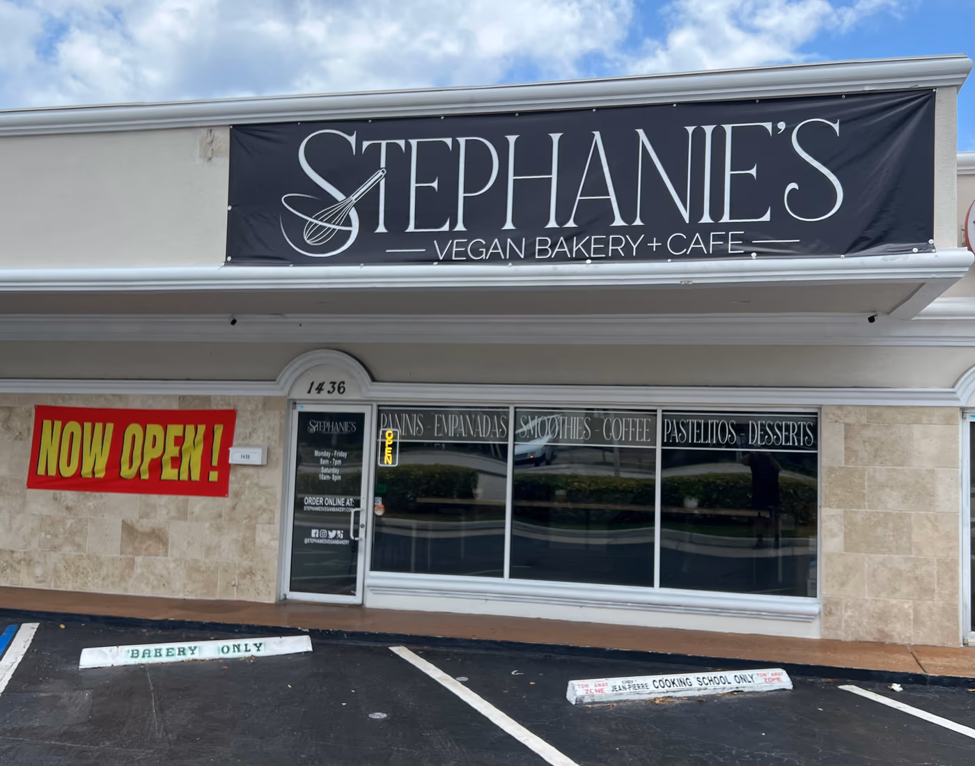 Stephanie's Vegan Bakery and Cafe photo 2