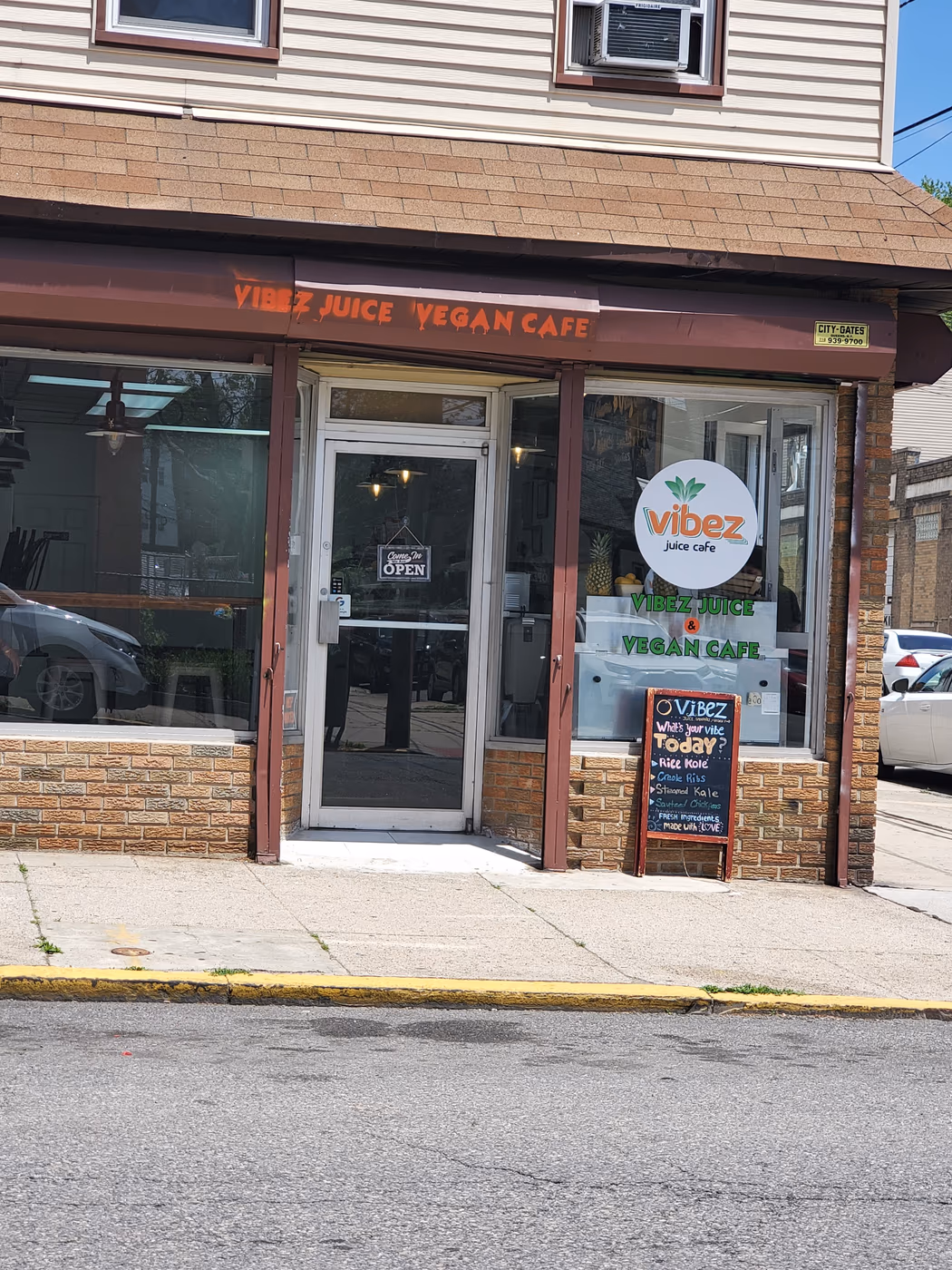 Vibez Juice & Vegan Cafe